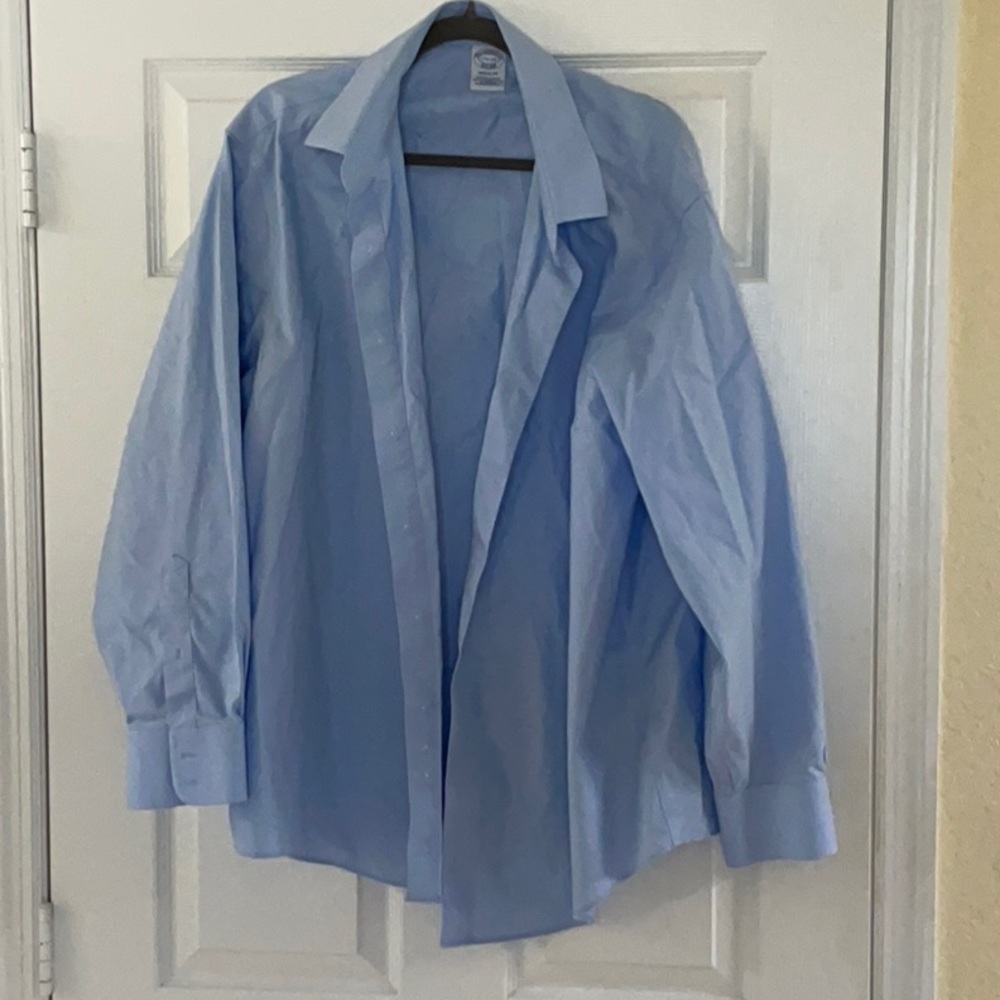 Brooks Brothers Men’s Dress Shirt 17 1/2 - 35